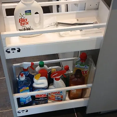 - Taet Pa By Og Blokhus