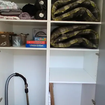 - Taet Pa By Og Blokhus